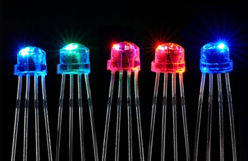 سه مورد از پر استفاده ترین كالاهای روشنایی