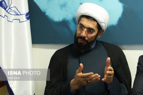 مسئولیم که عناصر تحول آفرین را در دانشگاه ها به خدمت بگیریم