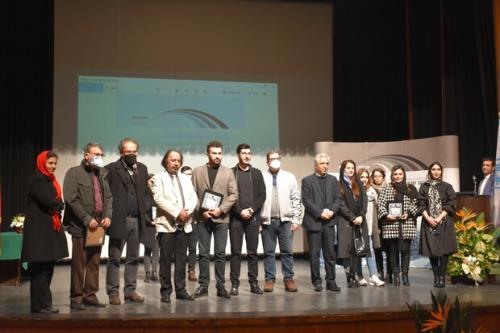 تقدیر از برگزیدگان مسابقه طراحی معماری سر در کارخانه