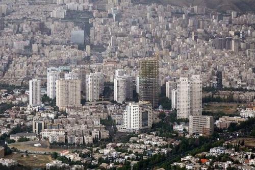 قیمت مسکن رو به کاهش است