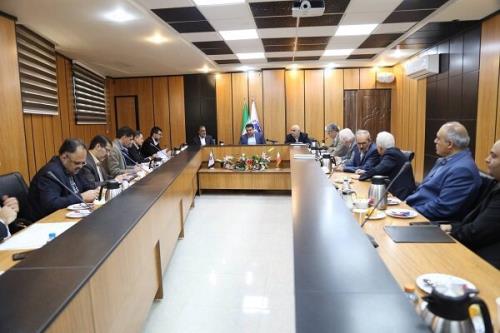 خدمت رسانی به بخش های صنعت و تجاری با بانکداری جامع و شرکتی