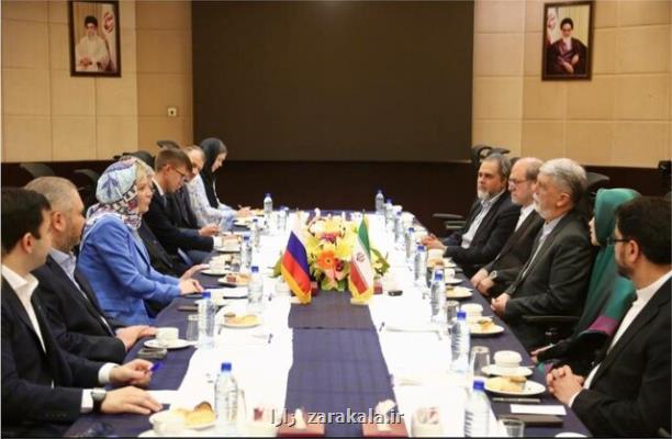پیشنهاد وزیر ارشاد برای تشکیل کمیته کارهای هنری بین ایران و روسیه