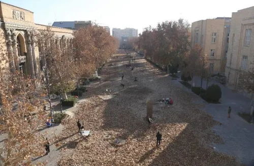 پاییز برگ با41 اثر هنری در میدان مشق