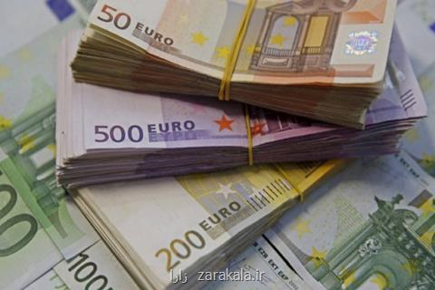 كاهش نرخ یورو و پوند، دلار ۴۲۴۶ تومان شد