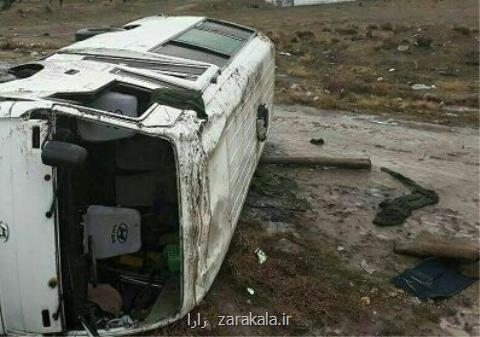 واژگونی مینی بوس دانشجویان دانشگاه آزاد اسلامی واحد بناب
